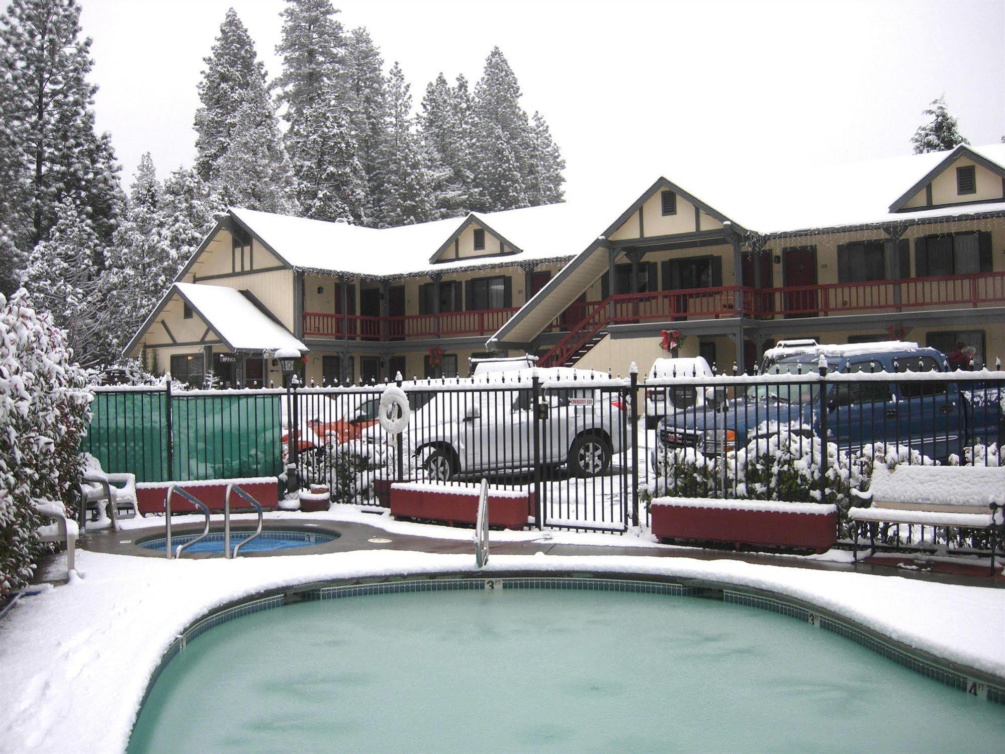 Wildwood Inn Twain Harte Exterior photo